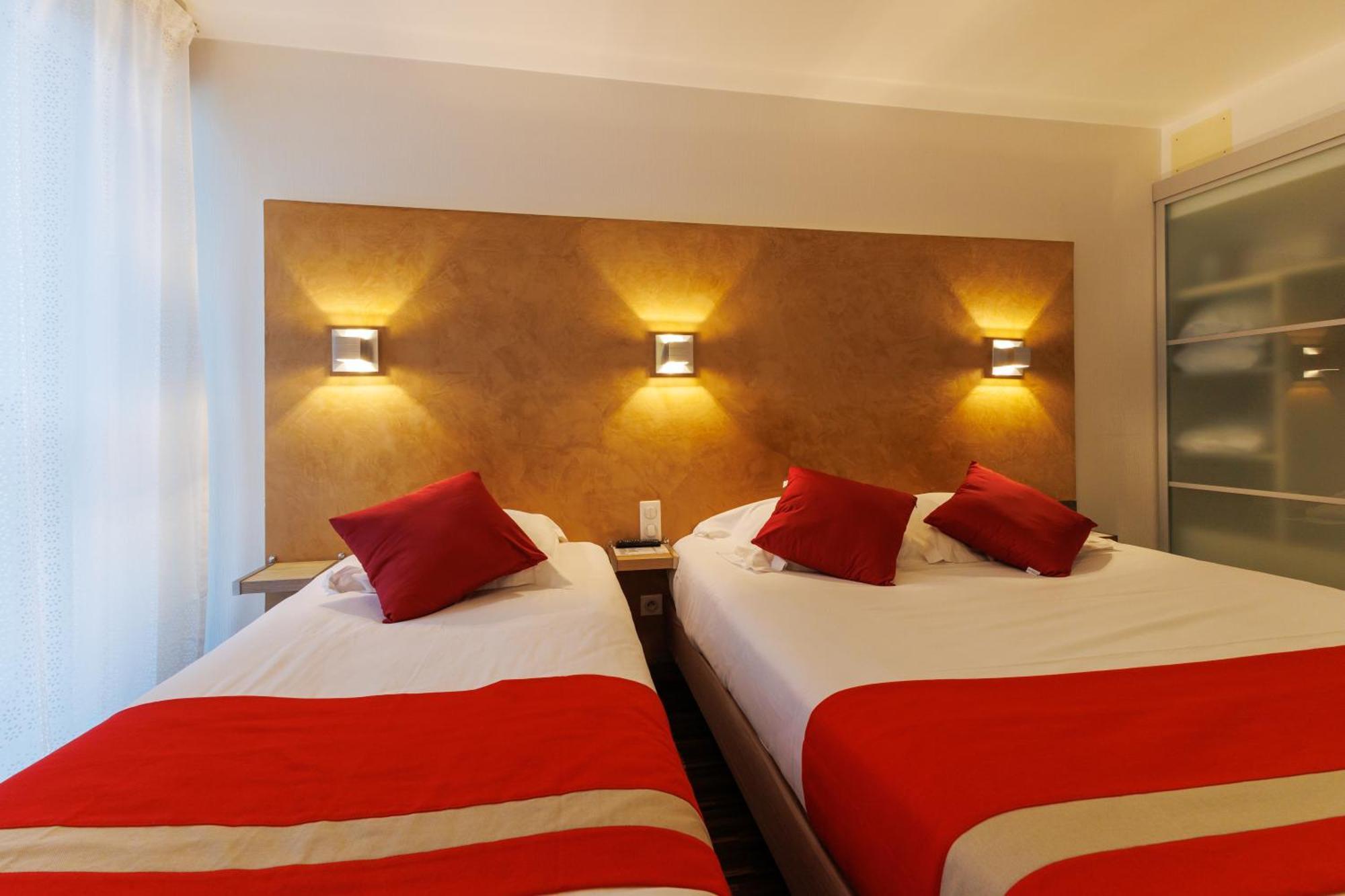 Logis Hotel Le Rochelois Λα Ροσέλ Εξωτερικό φωτογραφία