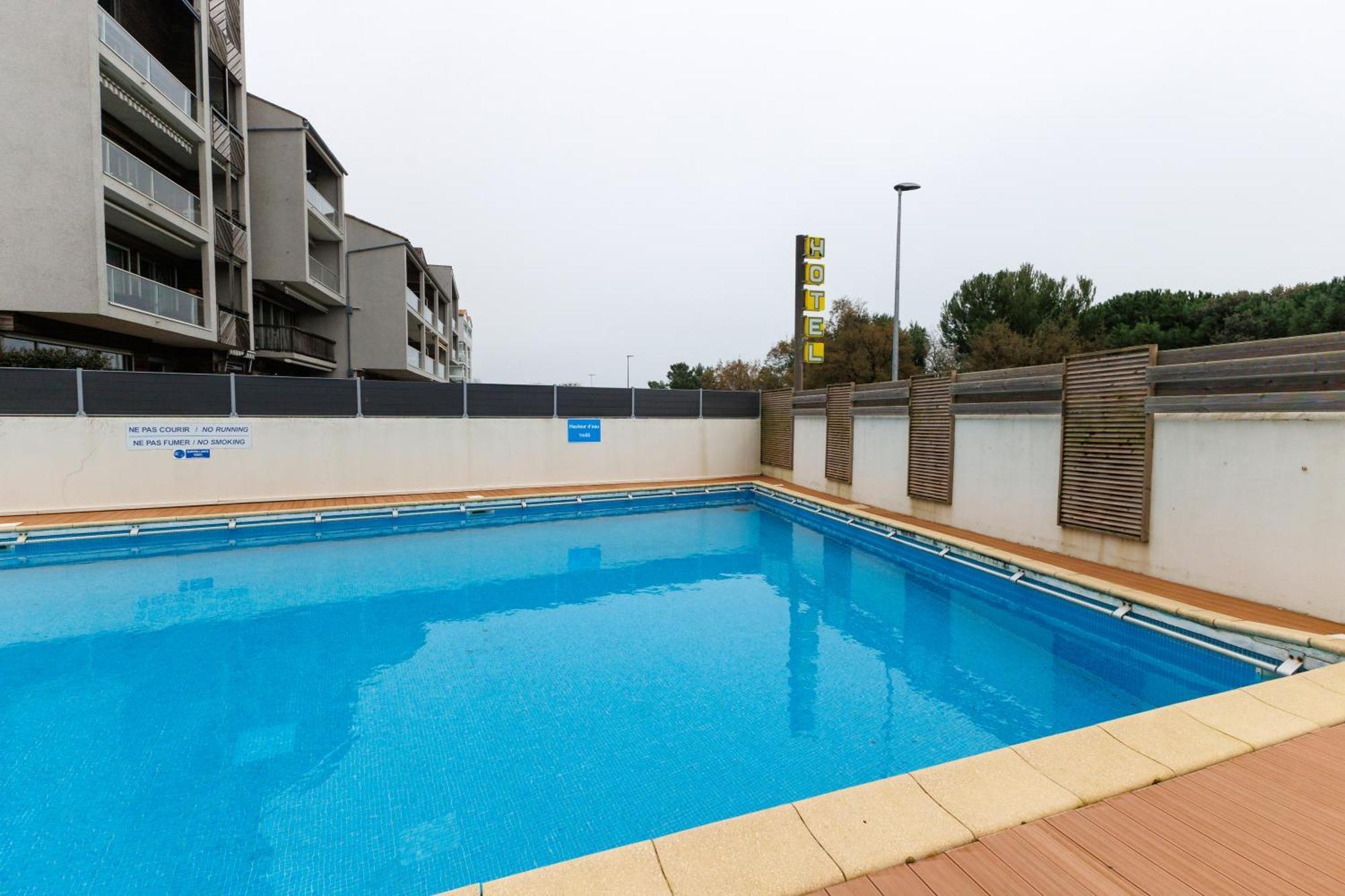 Logis Hotel Le Rochelois Λα Ροσέλ Εξωτερικό φωτογραφία