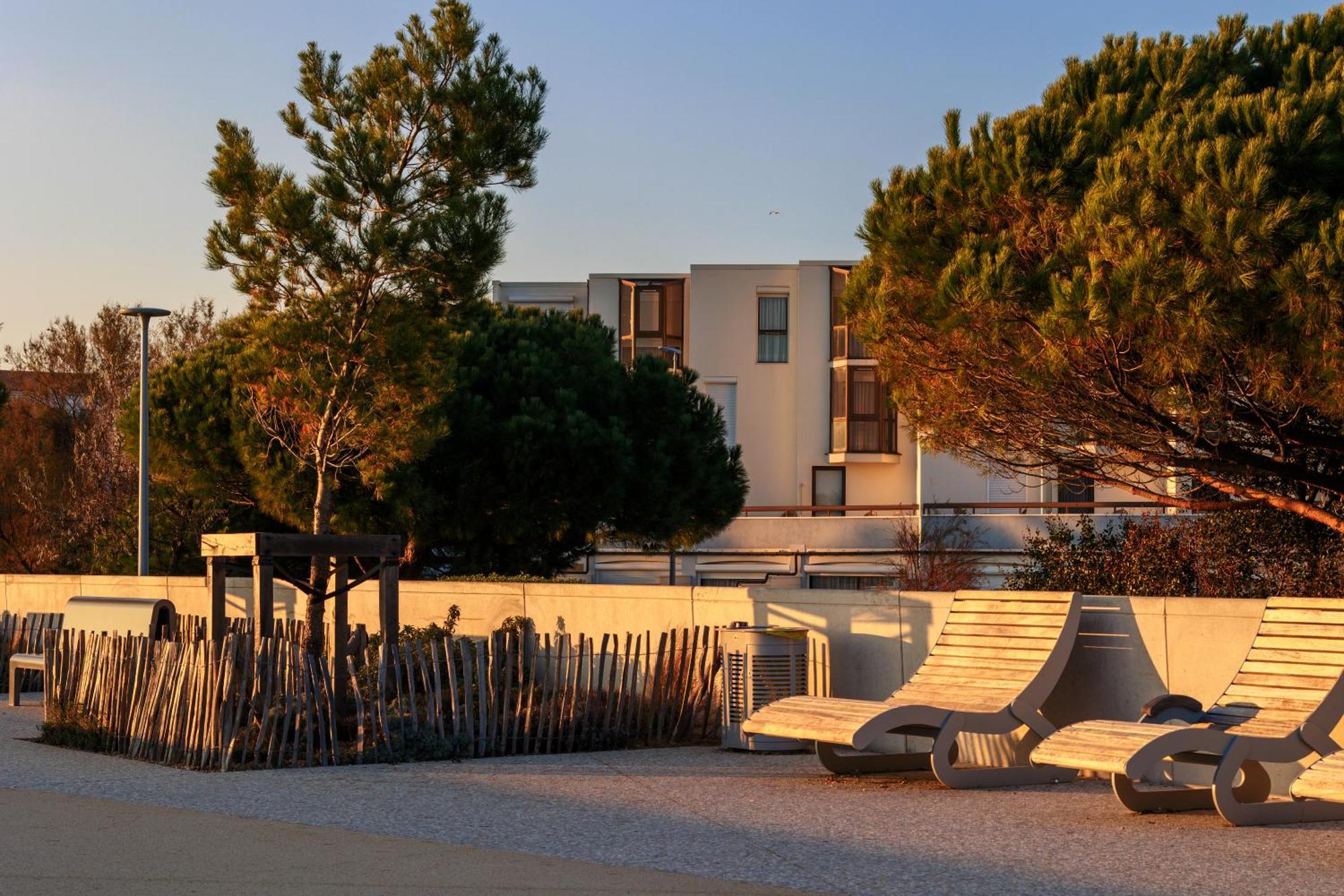 Logis Hotel Le Rochelois Λα Ροσέλ Εξωτερικό φωτογραφία