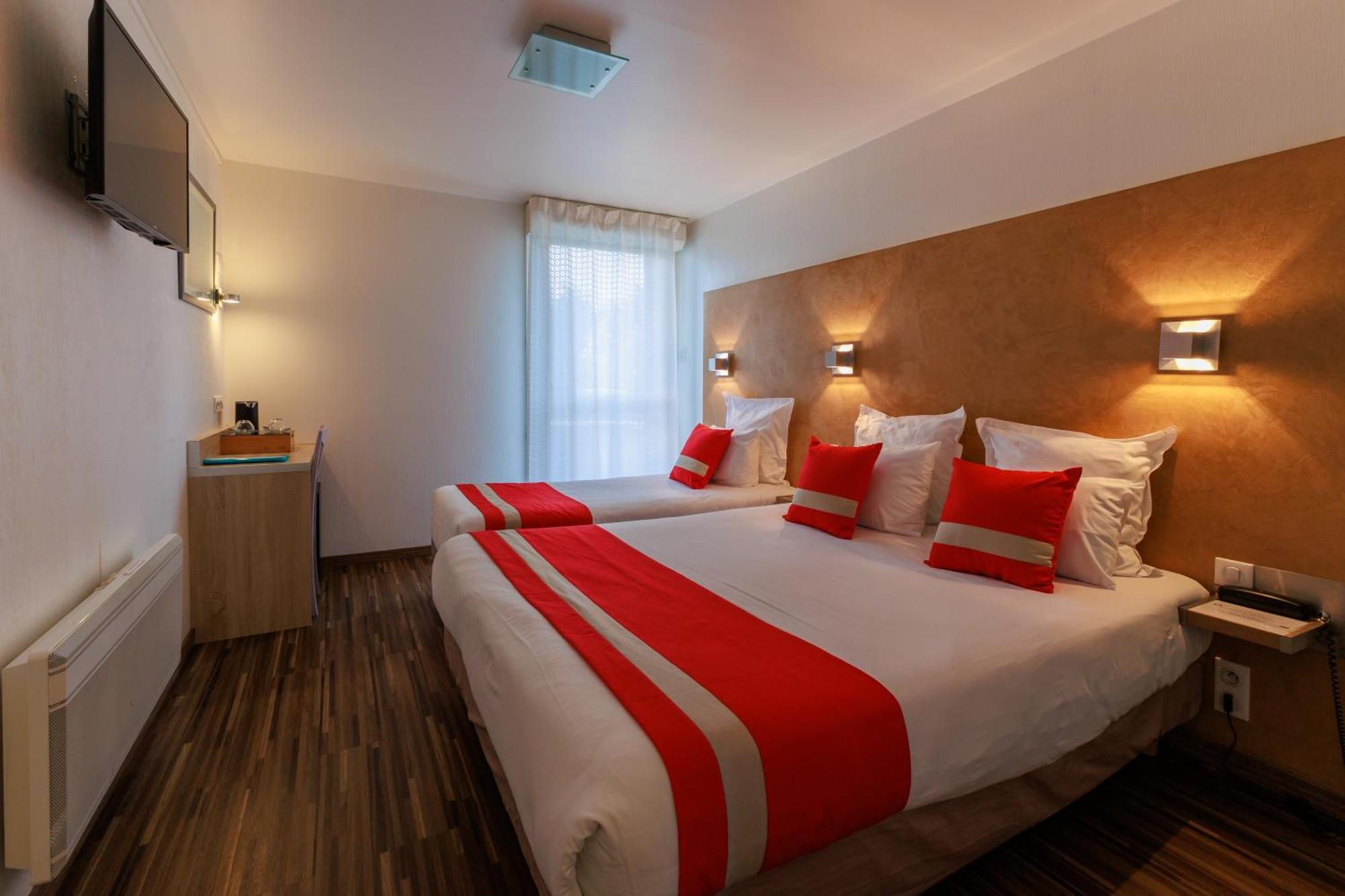 Logis Hotel Le Rochelois Λα Ροσέλ Εξωτερικό φωτογραφία
