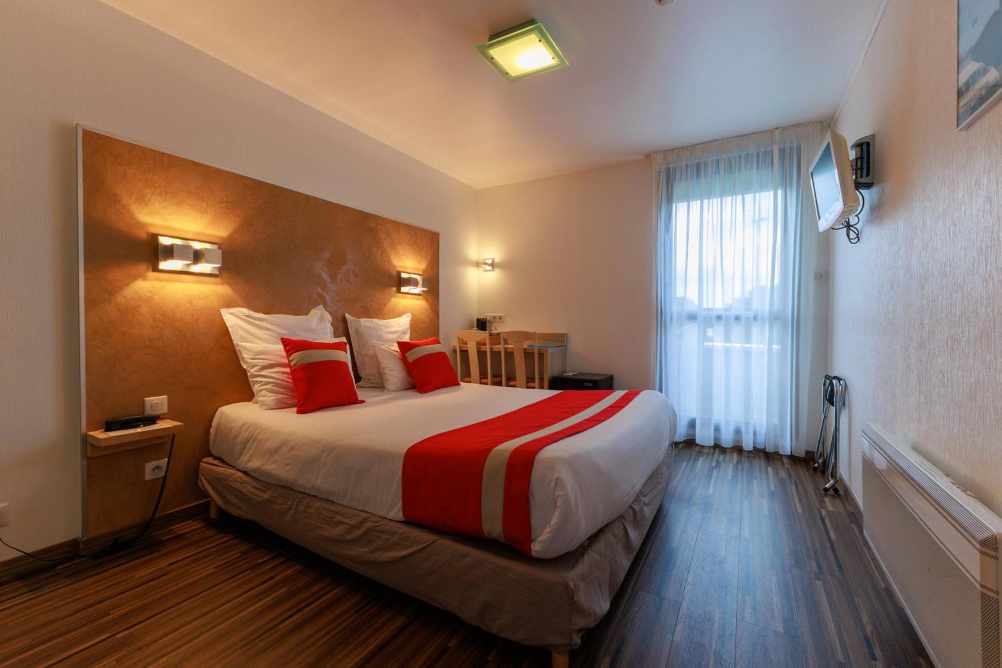 Logis Hotel Le Rochelois Λα Ροσέλ Εξωτερικό φωτογραφία