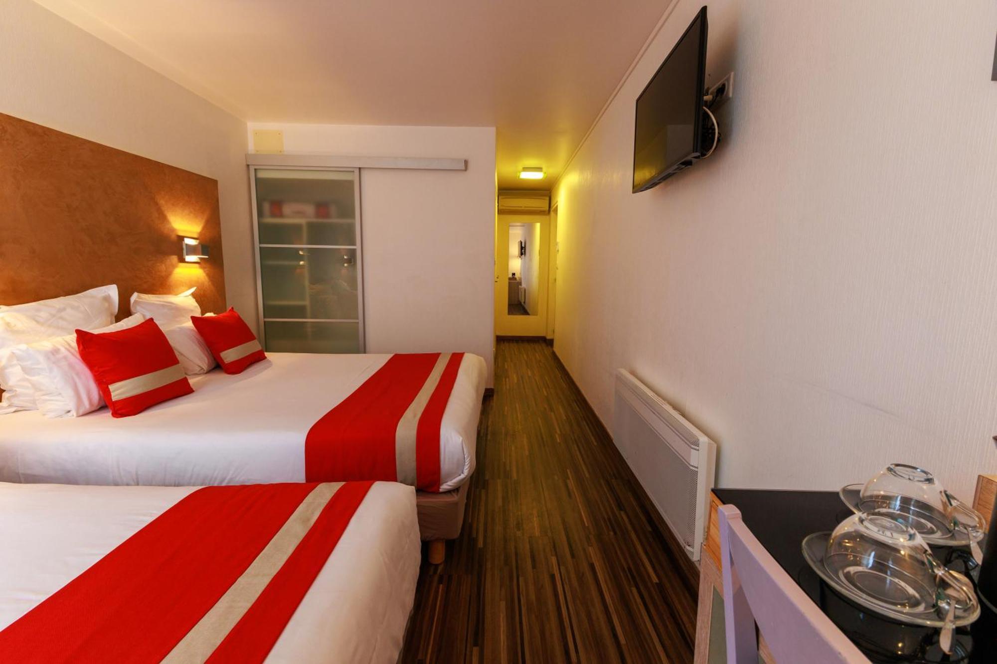 Logis Hotel Le Rochelois Λα Ροσέλ Εξωτερικό φωτογραφία