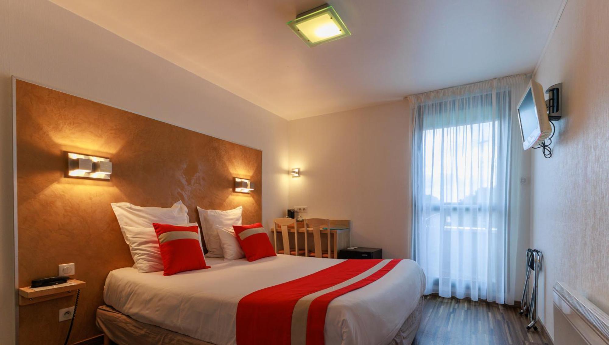 Logis Hotel Le Rochelois Λα Ροσέλ Εξωτερικό φωτογραφία